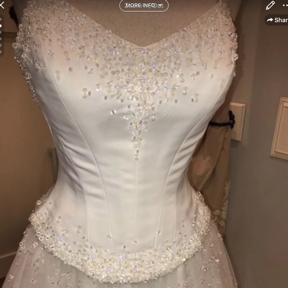 Summer Bridal Gown - Picture 3 of 6